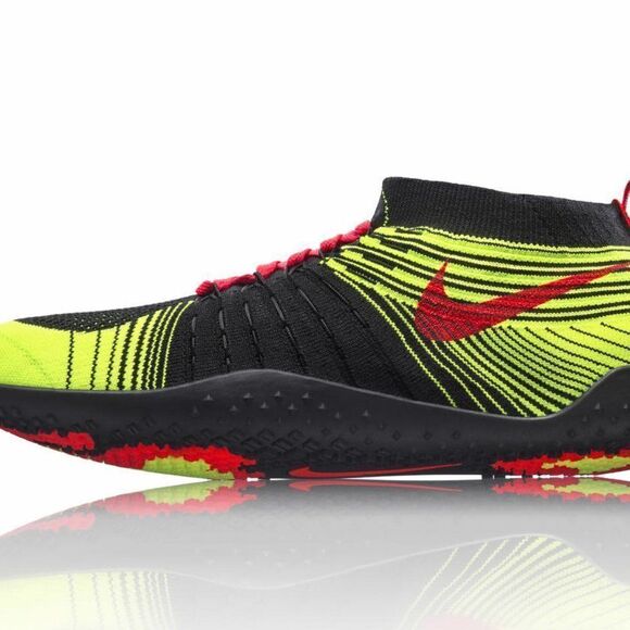 NEW NIKE Flyknit Hyperfeel Black Volt Yellow 7.5 - Picture 2 of 5